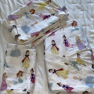 Pottery barn kids Disney Sheet set